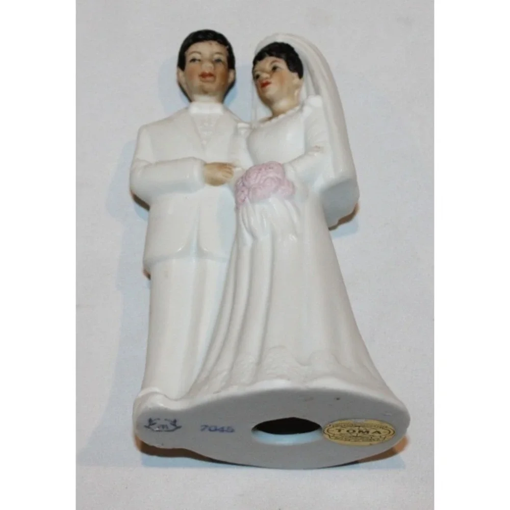 vintage TOMA bride & groom 5